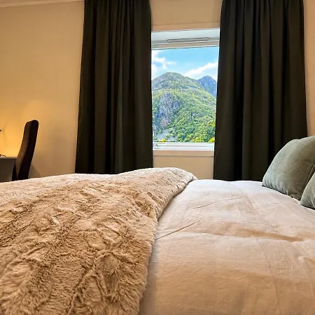 Ferie I Trappeparadiset Ved Rorsethornet I * Midsund